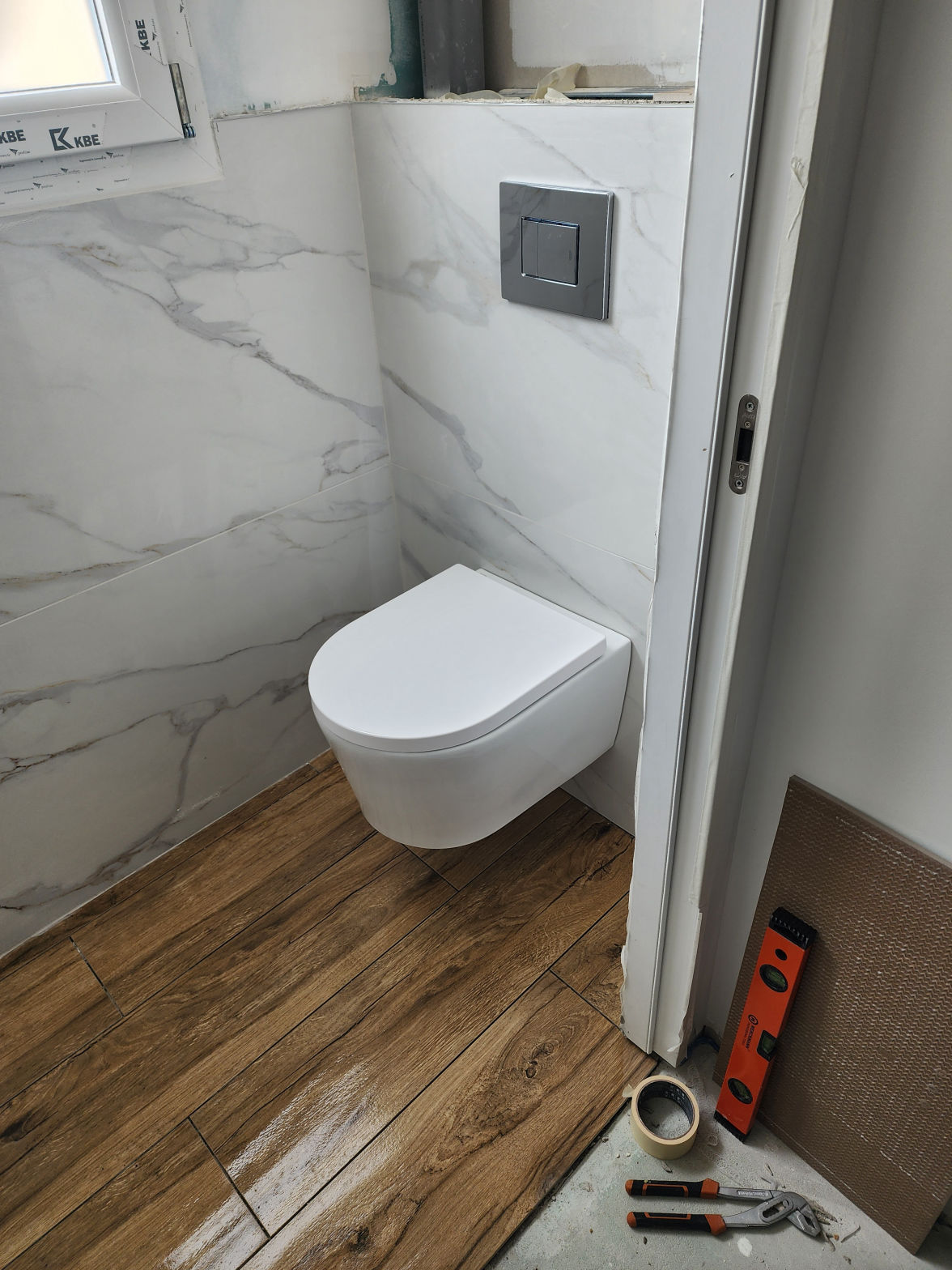 toilette ad plombier